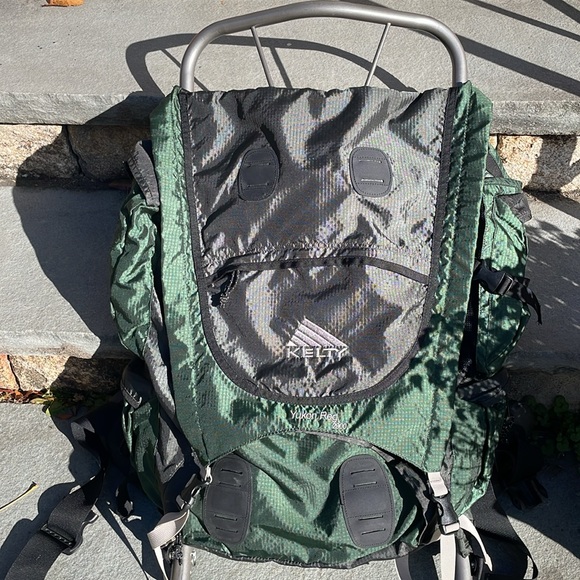 KELTY Yukon Reg. 2900 External Frame Hiking Camping Backpack retailed for $175 - Picture 1 of 8